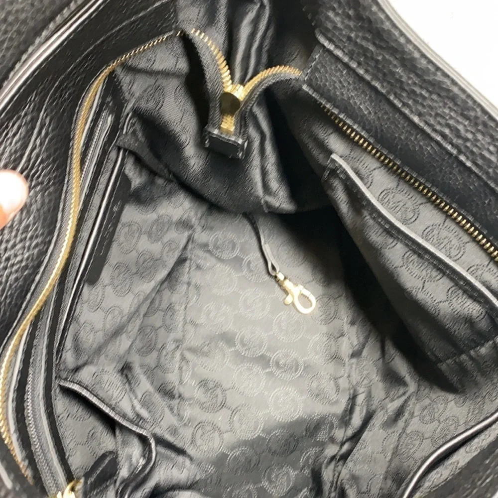 Michael Kors- Bedford Black Pebbled Shoulder Bag